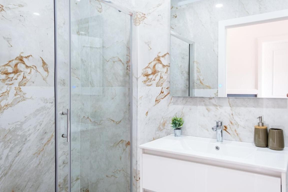 Guestready - Blissful Getaway In Funchal Hotel Buitenkant foto